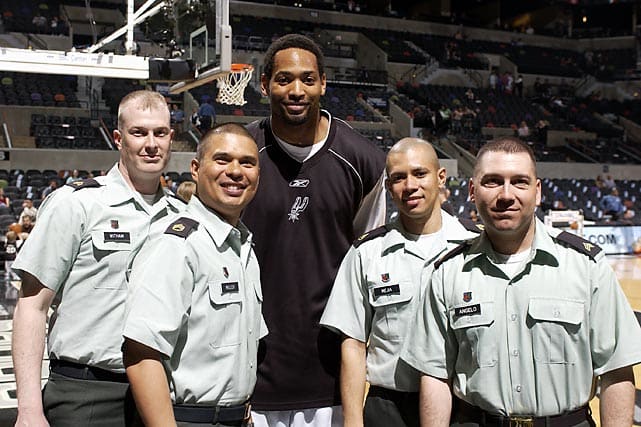130208161252-robert-horry-10-single-image-cut.jpg